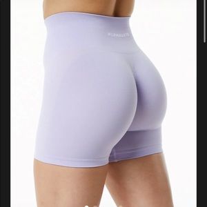 Alphalete Amplify Short 4.5”
